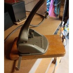 Soennecken 45 vintage perforator